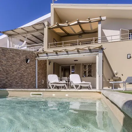 Rachele First Floor Private Pool Willa *