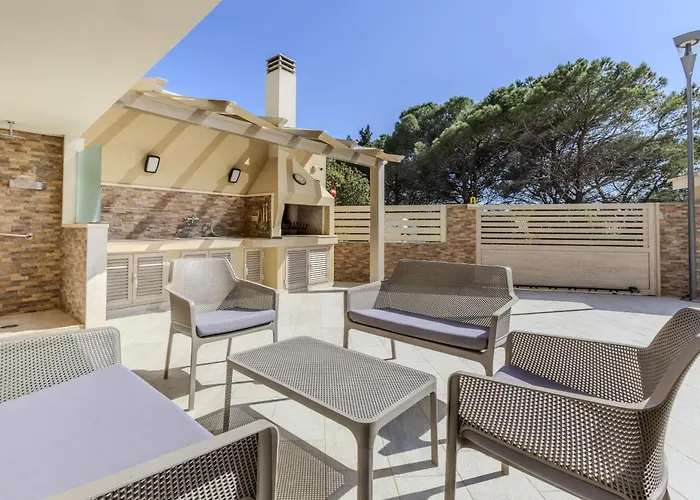 Rachele First Floor Private Pool