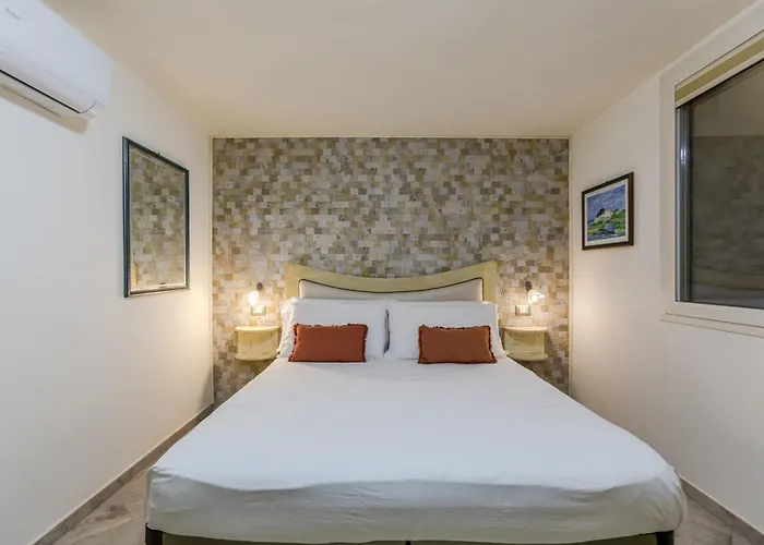 Rachele First Floor Private Pool * Porto Pino